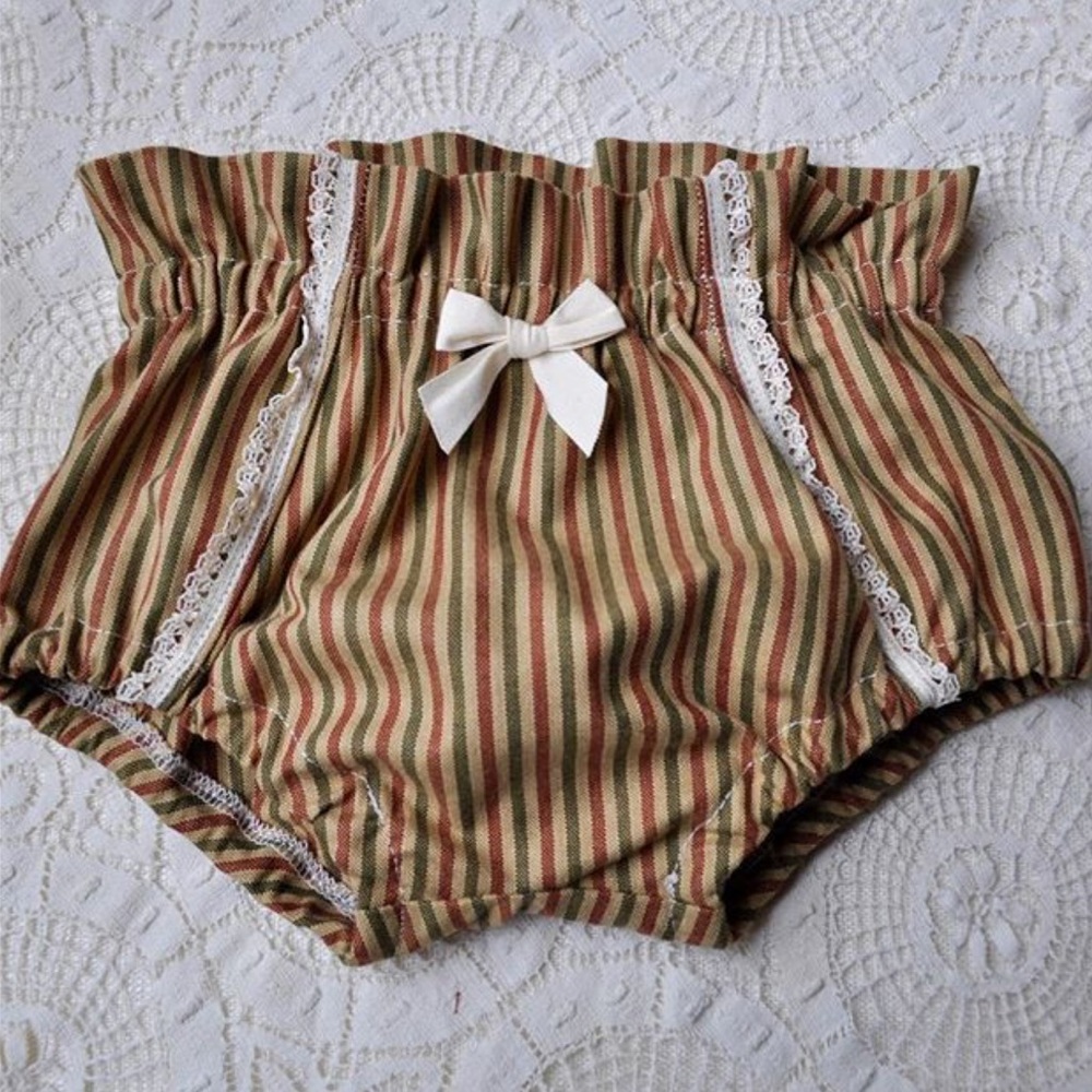 Handmade linen bloomers